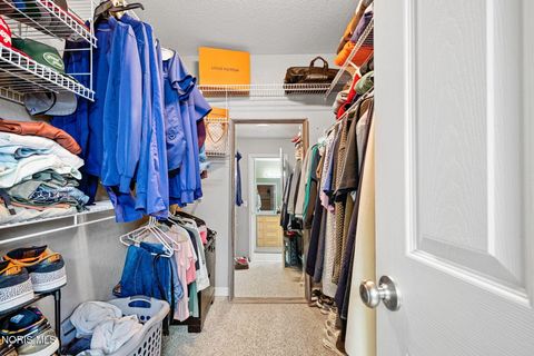 Tiny photo for 7548 Red Pines Drive, Sylvania, OH 43560 (MLS # 10005362)