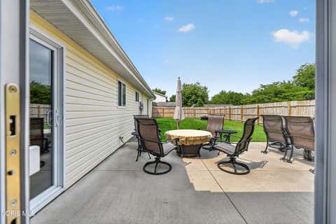 Tiny photo for 325 Auburn Lane, Bryan, OH 43506 (MLS # 10011817)