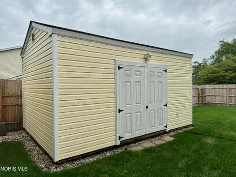 Tiny photo for 325 Auburn Lane, Bryan, OH 43506 (MLS # 10011817)
