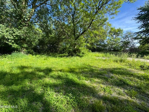 Tiny photo for 100 Poe Road, North Baltimore, OH 45872 (MLS # 10009422)