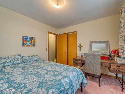 Tiny photo for 4730 Vogel Drive, Toledo, OH 43613 (MLS # 10005226)