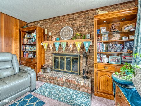 Tiny photo for 4730 Vogel Drive, Toledo, OH 43613 (MLS # 10005226)