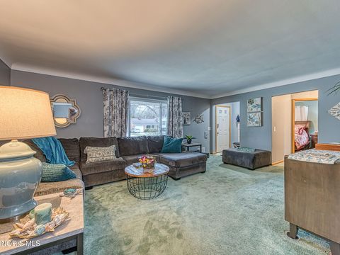 Tiny photo for 4730 Vogel Drive, Toledo, OH 43613 (MLS # 10005226)