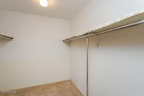 Tiny photo for 5 Olde Orchard Drive, Perrysburg, OH 43551 (MLS # 10004804)