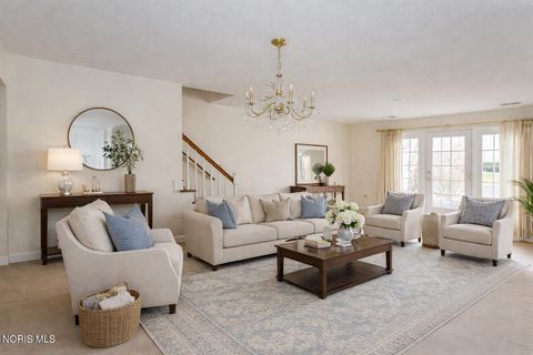 Tiny photo for 5 Olde Orchard Drive, Perrysburg, OH 43551 (MLS # 10004804)