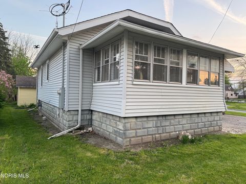 Tiny photo for 112 E Lawrence Street, Montpelier, OH 43543 (MLS # 10006724)