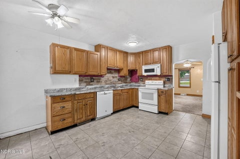 Tiny photo for 5830 Roan Road, Sylvania, OH 43560 (MLS # 10013597)