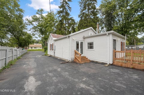 Tiny photo for 5830 Roan Road, Sylvania, OH 43560 (MLS # 10013597)