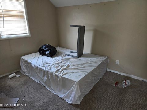 Tiny photo for 5901 Lakeside Avenue, Toledo, OH 43611 (MLS # 10000194)