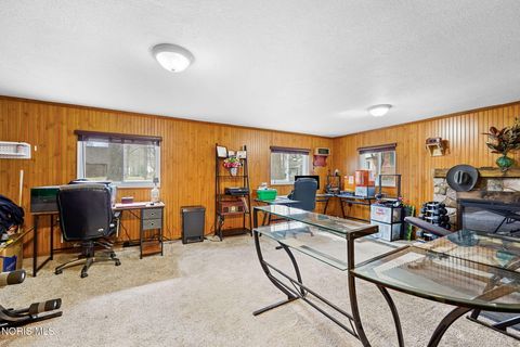 Tiny photo for 26931 W Woodland Court, Millbury, OH 43447 (MLS # 10005794)