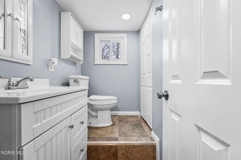 Tiny photo for 26931 W Woodland Court, Millbury, OH 43447 (MLS # 10005794)