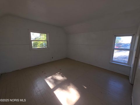 Tiny photo for 408 W Elm Street, Deshler, OH 43516 (MLS # 10000389)