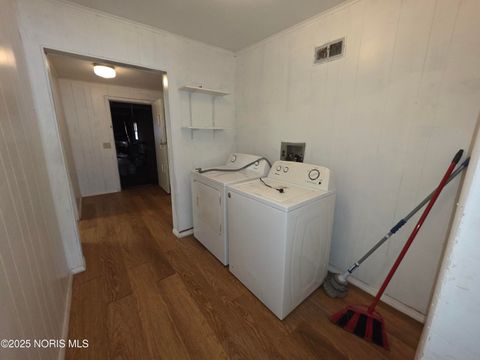 Tiny photo for 408 W Elm Street, Deshler, OH 43516 (MLS # 10000389)