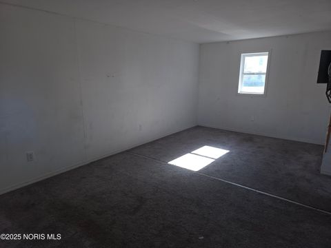 Tiny photo for 408 W Elm Street, Deshler, OH 43516 (MLS # 10000389)