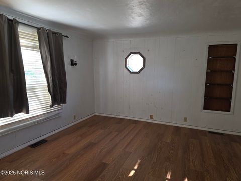Tiny photo for 408 W Elm Street, Deshler, OH 43516 (MLS # 10000389)