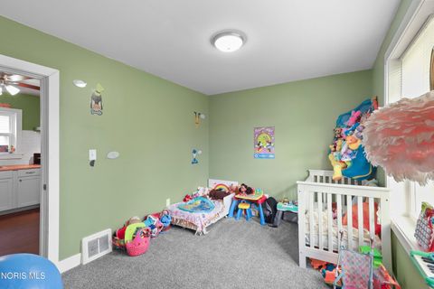 Tiny photo for 2240 Valentine Street, Toledo, OH 43605 (MLS # 10005605)