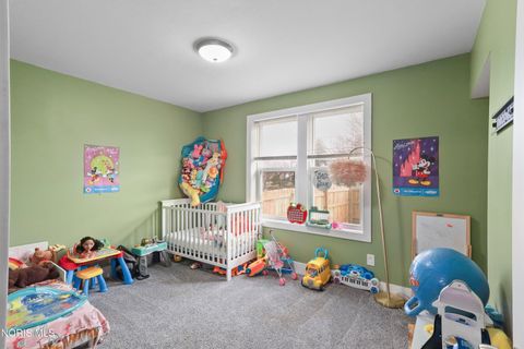 Tiny photo for 2240 Valentine Street, Toledo, OH 43605 (MLS # 10005605)