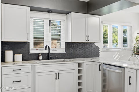 Tiny photo for 4203 Willis Boulevard, Toledo, OH 43623 (MLS # 10012664)
