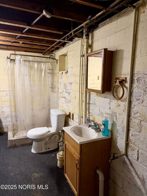 Tiny photo for 702 Colima Drive, Toledo, OH 43609 (MLS # 10002342)