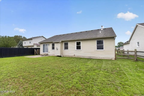 Tiny photo for 514 Highland Creek Court, Holland, OH 43528 (MLS # 10012088)