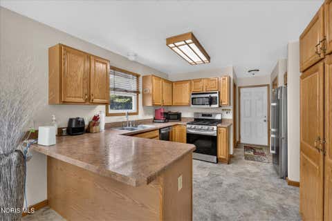 Tiny photo for 514 Highland Creek Court, Holland, OH 43528 (MLS # 10012088)