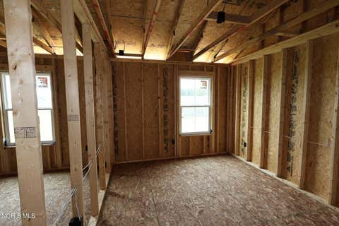 Tiny photo for 2148 Ellen Drive, Holland, OH 43528 (MLS # 10011267)