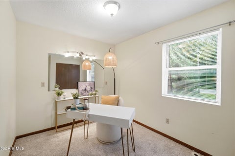 Tiny photo for 4612 W Laskey Road, Toledo, OH 43623 (MLS # 10013926)