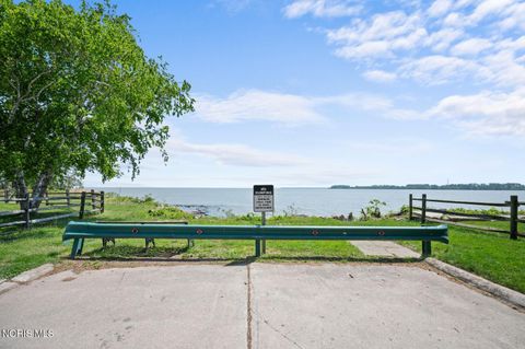 Tiny photo for 2917 123rd Street, Toledo, OH 43611 (MLS # 10007948)