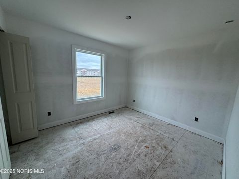 Tiny photo for 1396 Thomas Lane, Waterville, OH 43566 (MLS # 10003665)