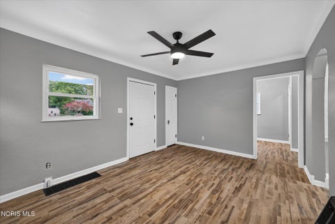 Tiny photo for 4705 Burnham Avenue, Toledo, OH 43612 (MLS # 10014747)