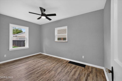 Tiny photo for 4705 Burnham Avenue, Toledo, OH 43612 (MLS # 10014747)