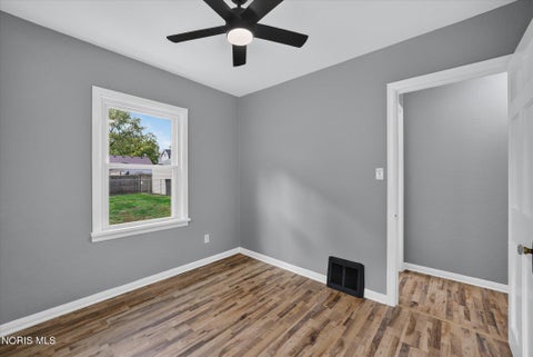 Tiny photo for 4705 Burnham Avenue, Toledo, OH 43612 (MLS # 10014747)
