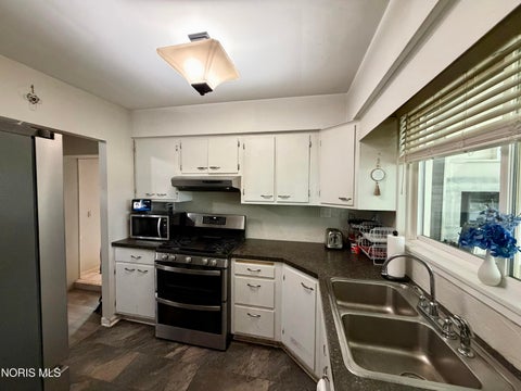 Tiny photo for 3426 Wilford Drive, Toledo, OH 43617 (MLS # 10012705)