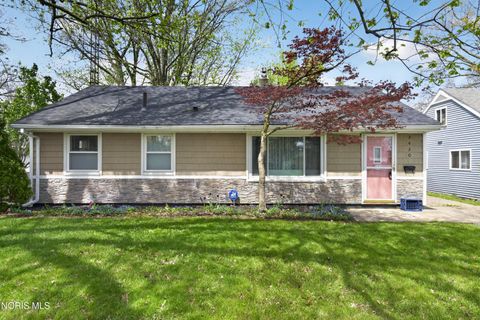 Photo of 3420 Coral Avenue, Toledo, OH 43623 (MLS # 10006668)