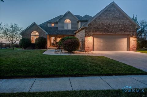 Photo of 1800 Timber Ridge Drive, Bowling Green, OH 43402 (MLS # 6136573)