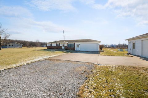 Tiny photo for 18920 County Road 218, Defiance, OH 43512 (MLS # 10003016)