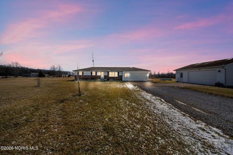 Photo of 18920 County Road 218, Defiance, OH 43512 (MLS # 10003016)