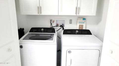 Tiny photo for 410 N Park Lane, Pioneer, OH 43554 (MLS # 10007726)