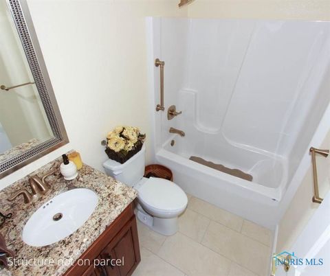 Tiny photo for 6322 Brint Road, Sylvania, OH 43560 (MLS # 10002727)