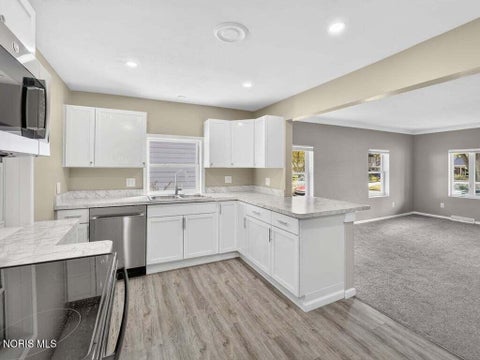 Tiny photo for 5240 Silvertown Drive, Sylvania, OH 43560 (MLS # 10011512)