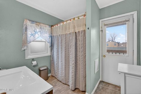 Tiny photo for 5521 304th Street, Toledo, OH 43611 (MLS # 10005432)