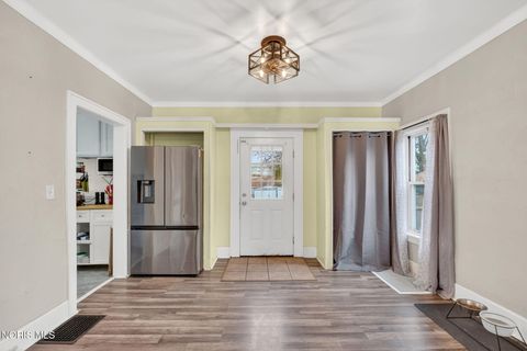 Tiny photo for 5521 304th Street, Toledo, OH 43611 (MLS # 10005432)