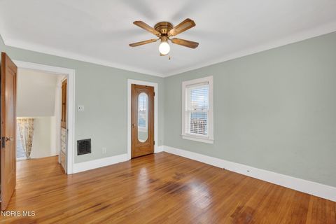 Tiny photo for 5521 304th Street, Toledo, OH 43611 (MLS # 10005432)