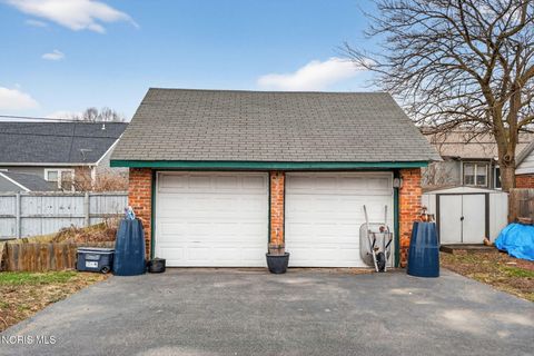 Tiny photo for 5521 304th Street, Toledo, OH 43611 (MLS # 10005432)