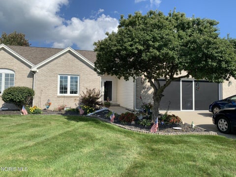 Homes For Sale - 26336 E Wexford Drive<br/> Wood County, Perrysburg, OH 43551