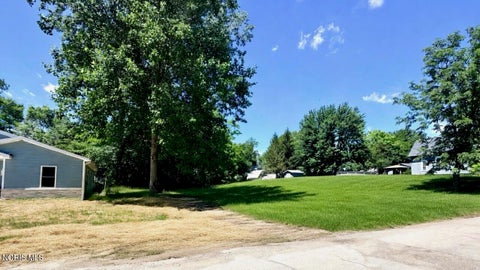 Tiny photo for 111 Oswalt Street, Antwerp, OH 45813 (MLS # 10009148)