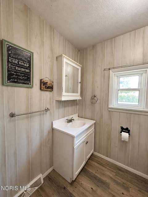 Tiny photo for 140 Allen Street, Tiffin, OH 44883 (MLS # 10010390)
