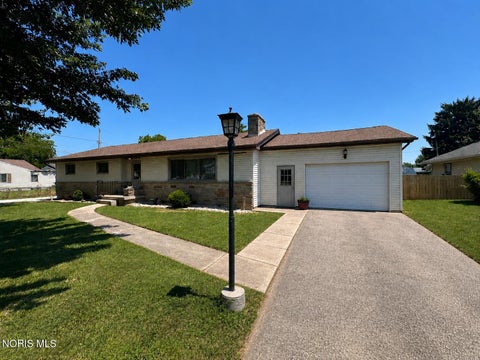 Photo of 140 Allen Street, Tiffin, OH 44883 (MLS # 10010390)