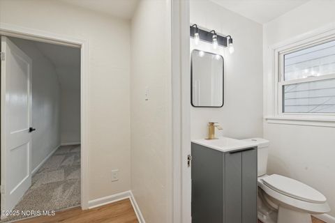 Tiny photo for 4341 Lyman Avenue, Toledo, OH 43612 (MLS # 10001946)