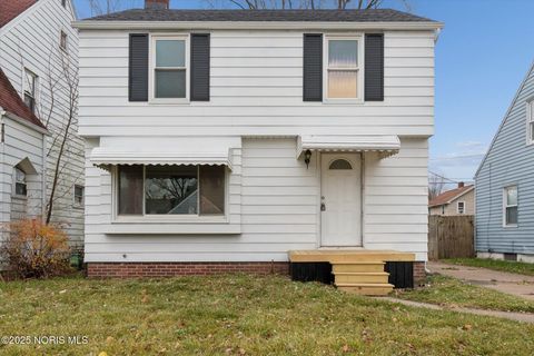 Tiny photo for 4341 Lyman Avenue, Toledo, OH 43612 (MLS # 10001946)